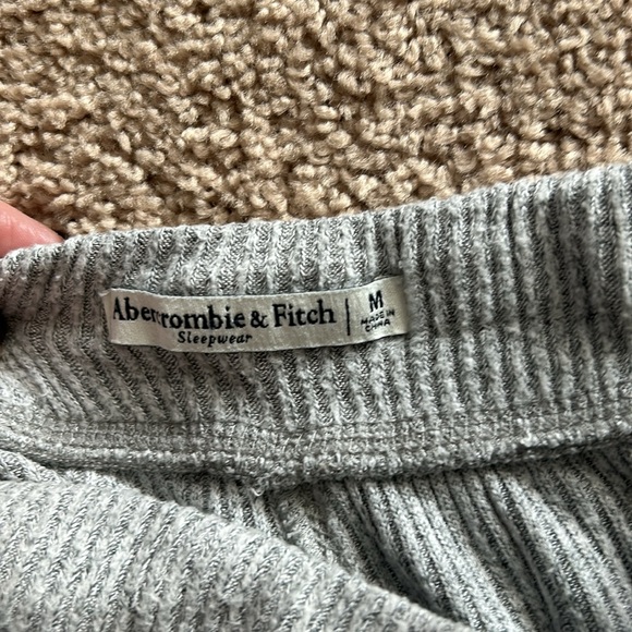 Lounge shorts -4. - Picture 2 of 3